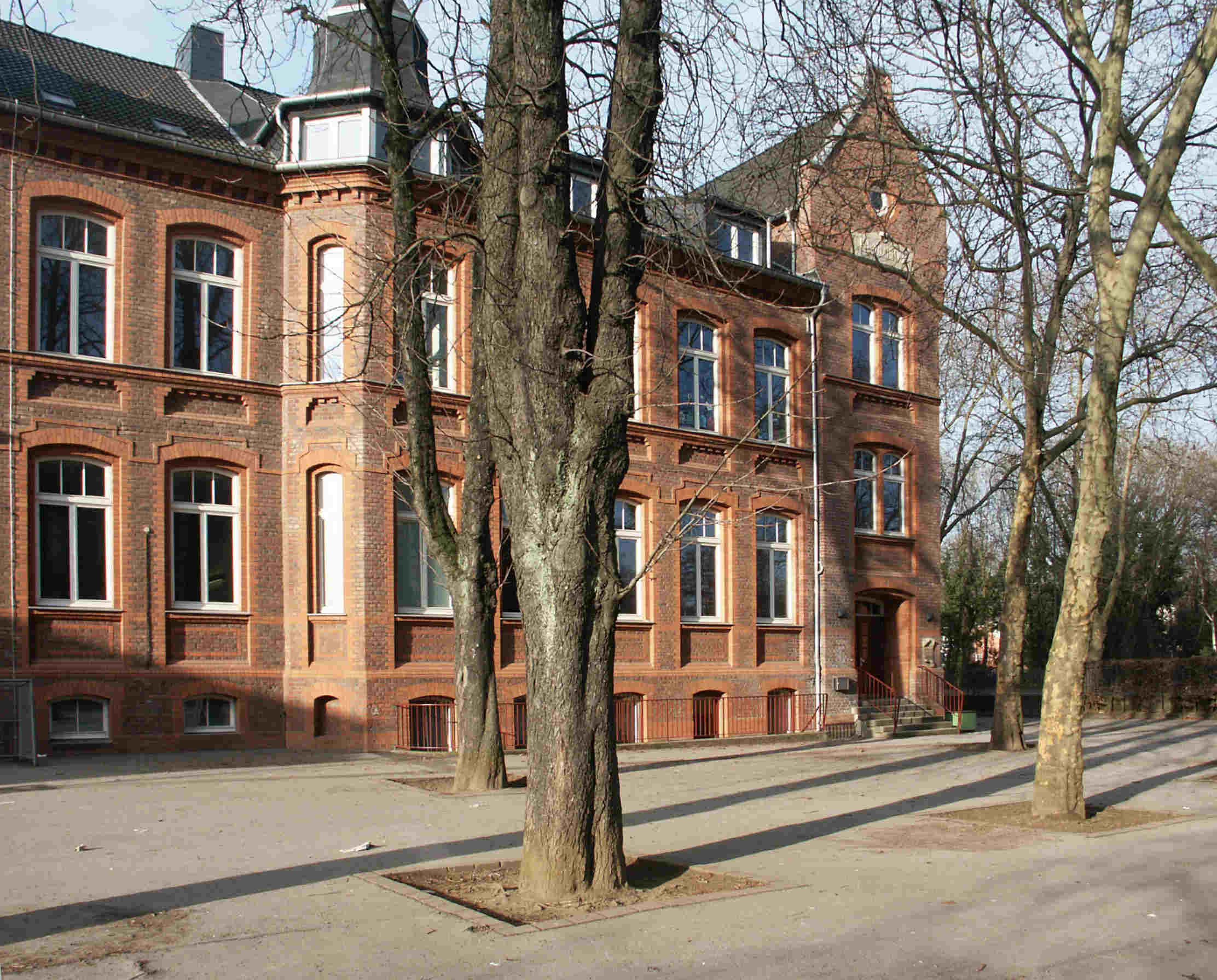 Schule-Heinrich-Bongers-Straße