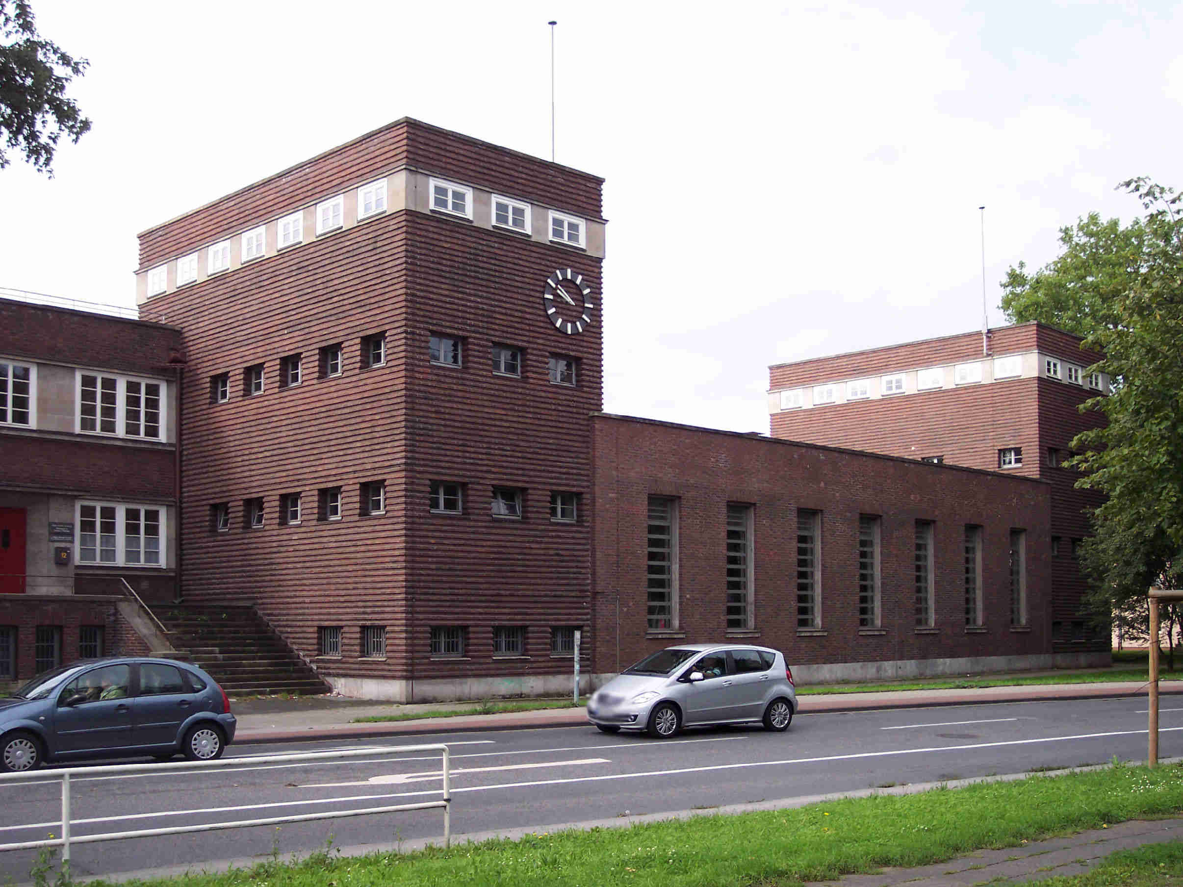 Karl-Lehr-Realschule Karl-Lehr-Realschule