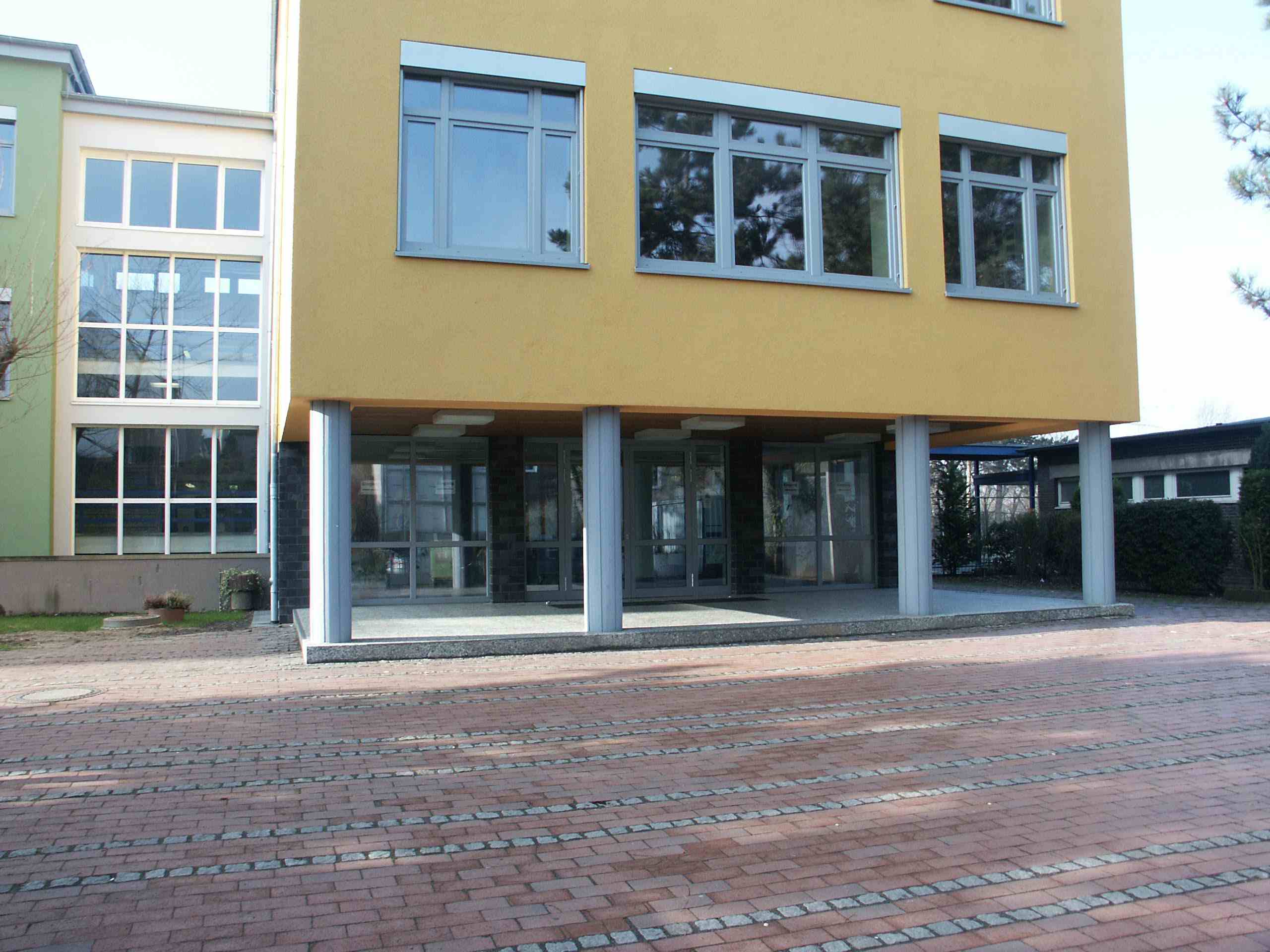 Gustav-Stresemann-Realschule