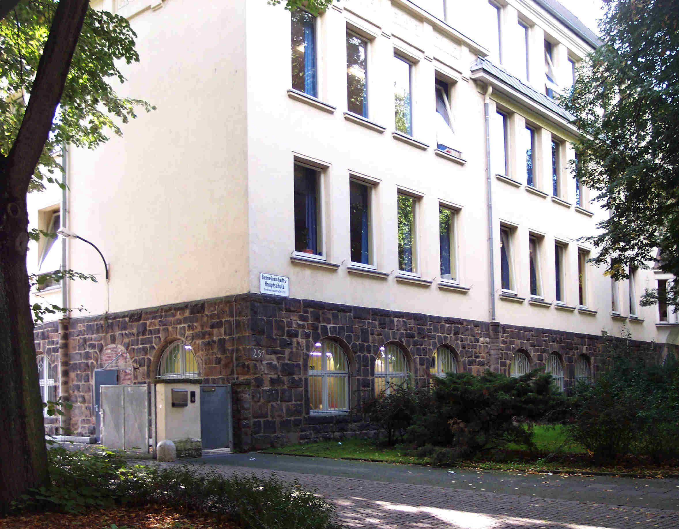 Schule Gneisenaustraße